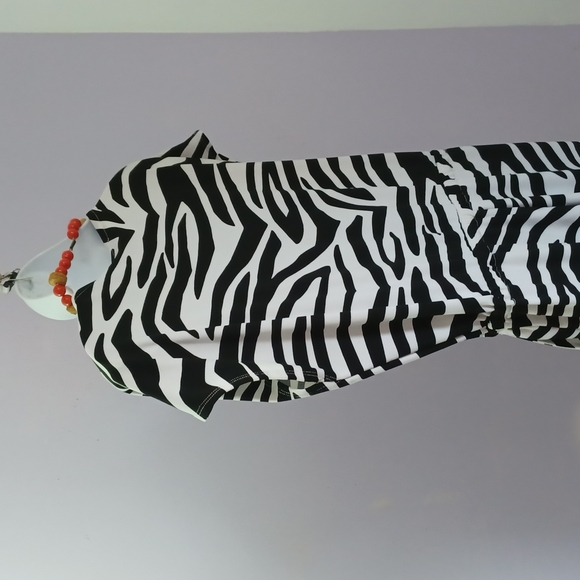 MARC NEW YORK andrew marc LEOPARD JUMPSUIT SZ M - Picture 4 of 8